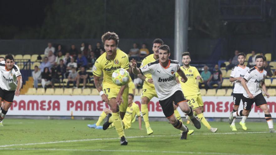 El Mestalla resiste y gana el derbi con el Villarreal