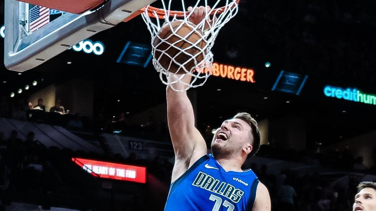 Doncic logra triple-doble en el triunfo de los Mavericks