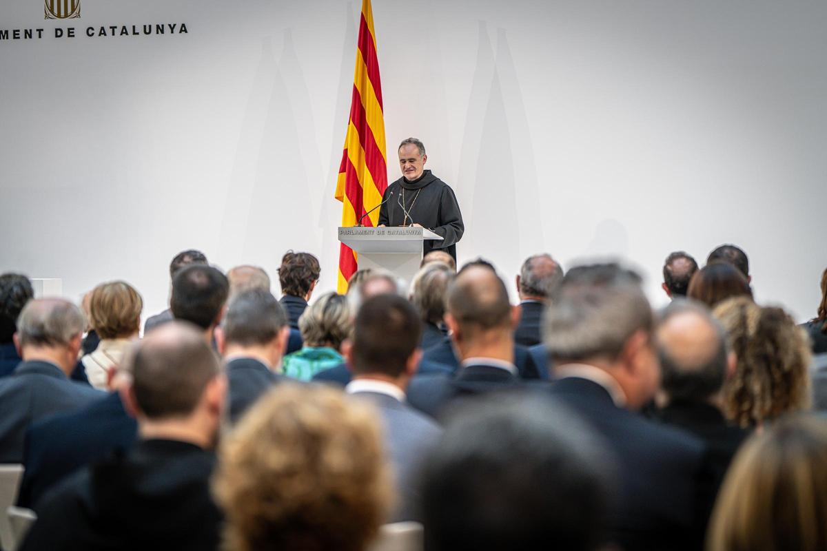 El Parlament entrega la Medalla de Honor al Monasterio de Montserrat