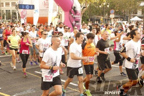 Búscate en la galería de la jornada contra el cáncer en Valencia