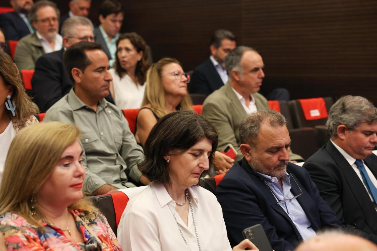 El  'I Foro Sevilla es Industria' en imágenes