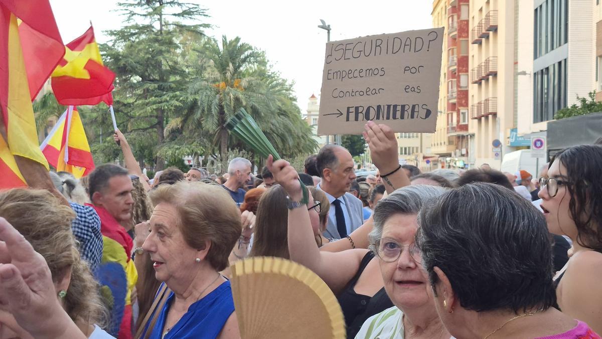 Masivas concentraciones en Sagunt y Port de Sagunt en apoyo a Ceuta Masivas concentraciones en Sagunt y Port de Sagunt en apoyo a Ceuta