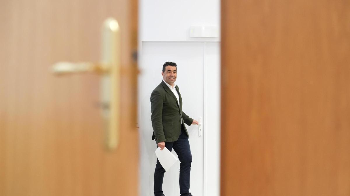 Luis López tras la junta de gobierno de Diputación.