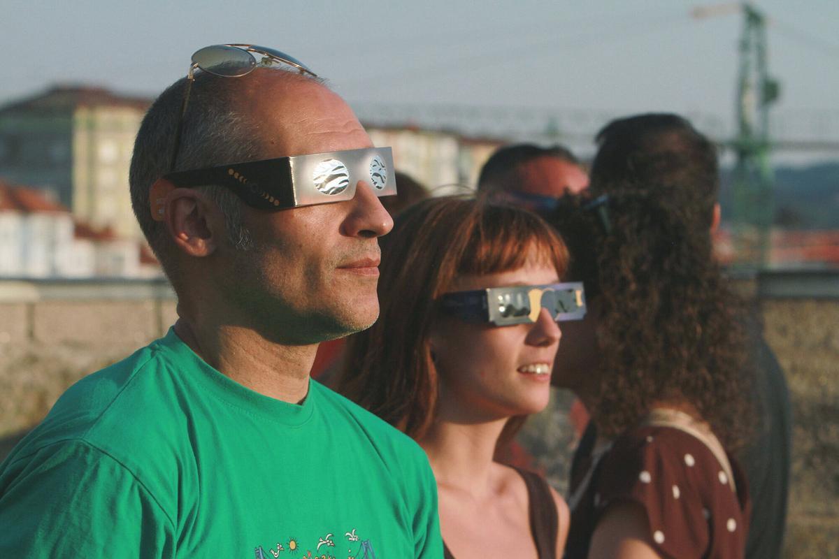 El eclipse desde Ourense, en imágenes