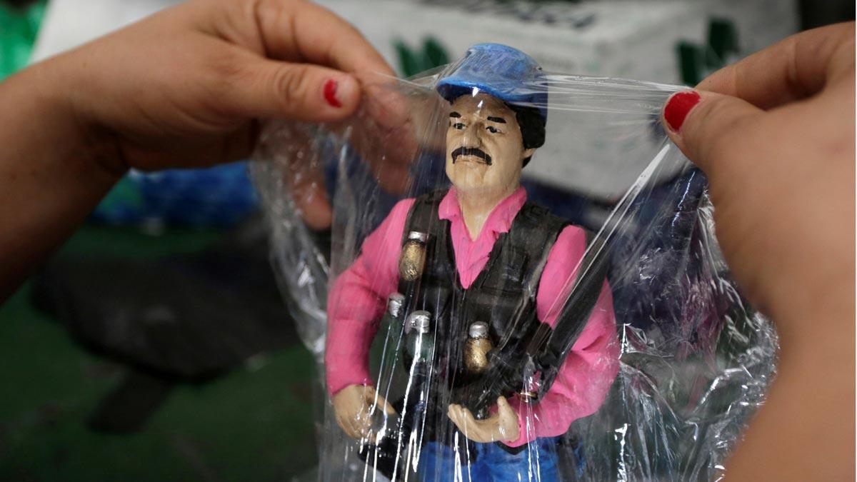 Sinaloa vende figuras de acción de ’El Chapo’ Guzmán.