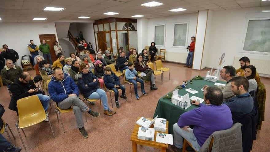 Acto de presentación del libro. // G. Santos