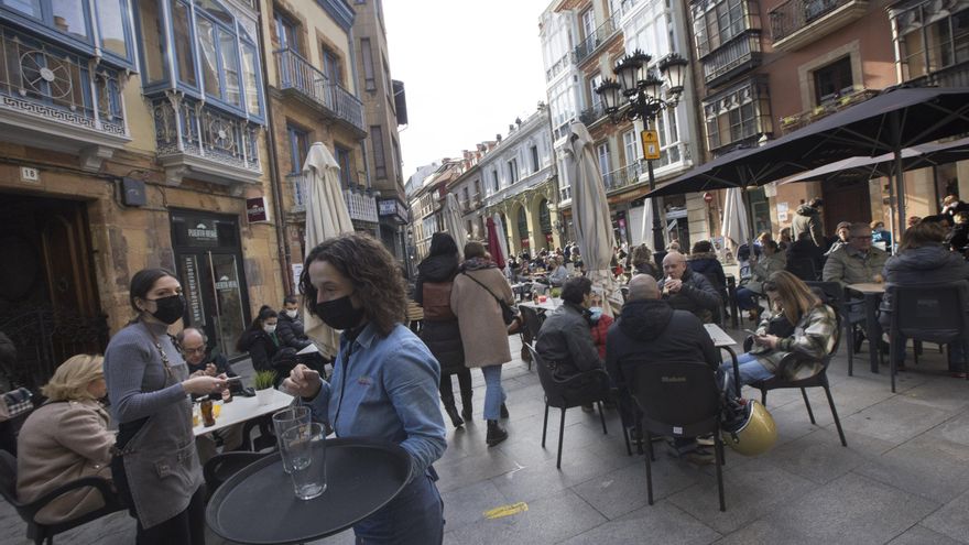 La ordenanza de terrazas incorporará 18 enmiendas de la oposición