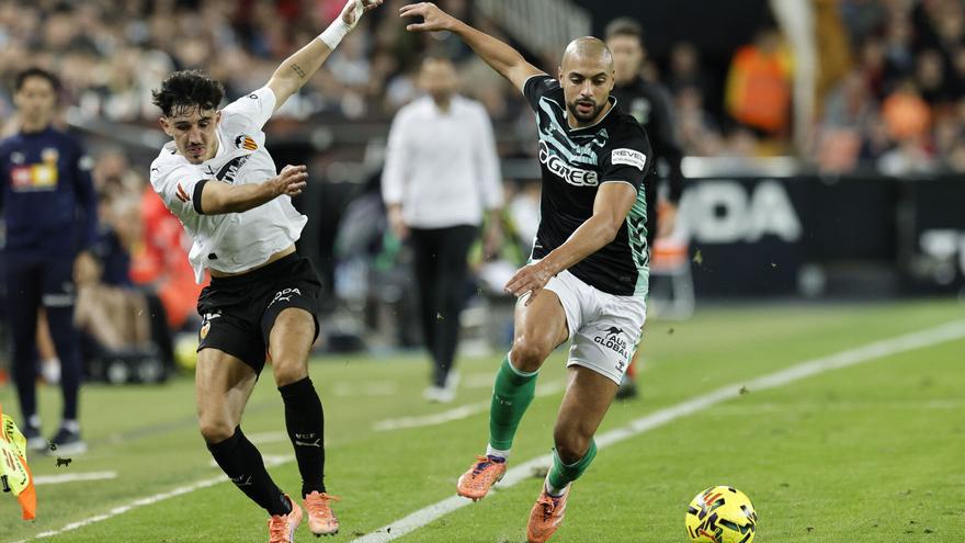 Valencia-Betis; en directo: tablas al descanso en Mestalla tras una gran primera parte de fútbol (0-0)