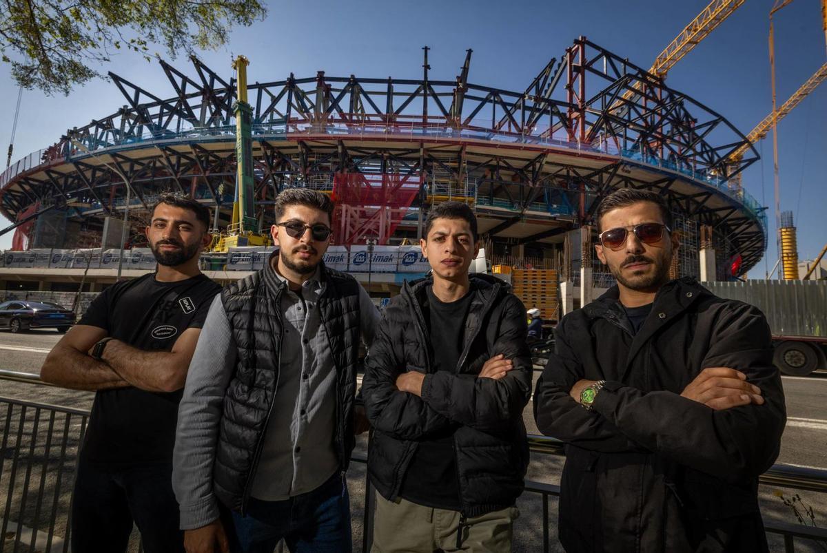 Refugiats palestins denuncien explotació en les obres del Camp Nou Refugiats palestins denuncien explotació en les obres del Camp Nou