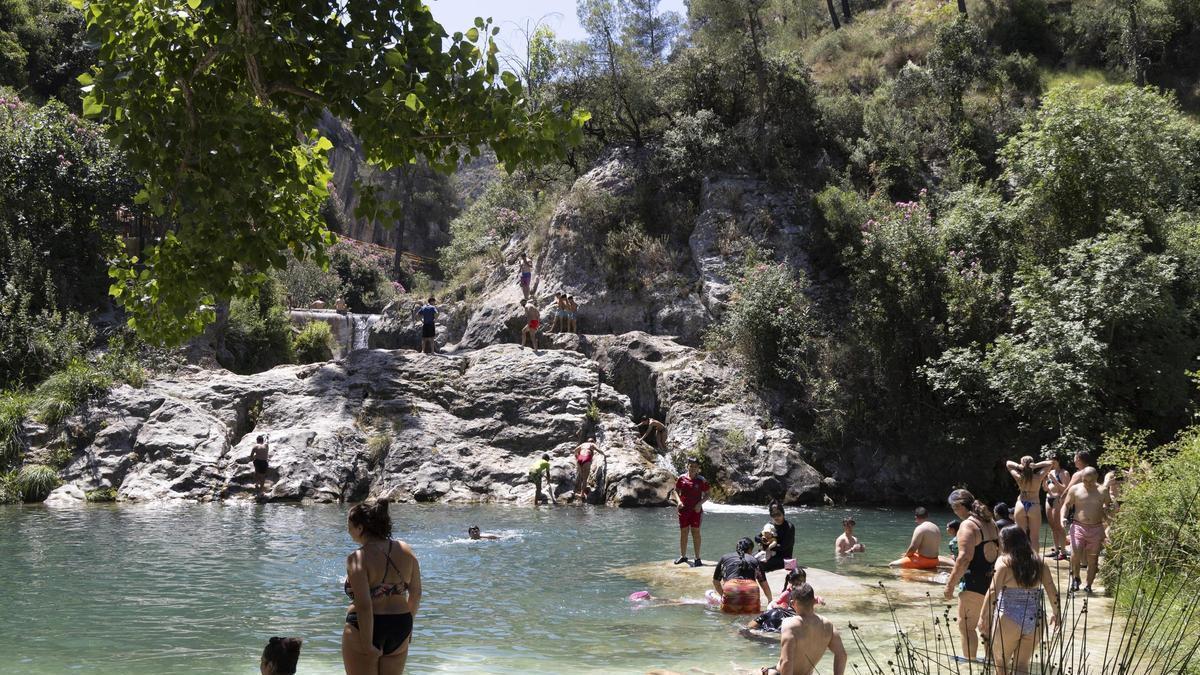 El Pou Clar de Ontinyent ya registra una notable asistencia en junio