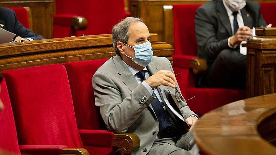 Quim Torra, amb mascareta, ahir al Parlament.