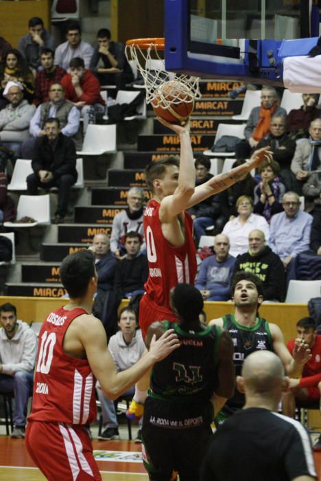 Les imatges del Bàsquet Girona - La Roda (76-65)