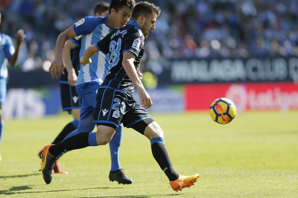 El Dépor pierde en los últimos minutos en Málaga