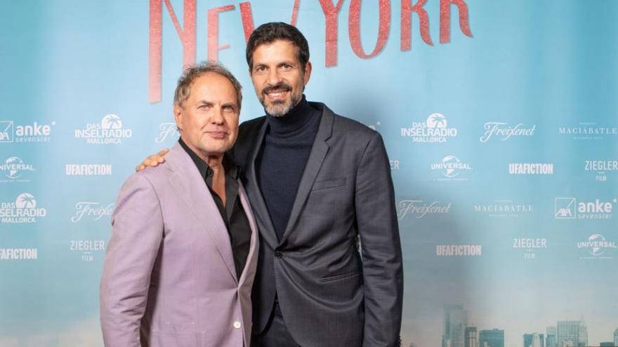 Uwe Ochsenknecht zusammen mit Schauspieler  Pasquale Aleardi bei der Mallorca-Premiere des Films &quot;Ich war noch niemals in New York&quot; im Rivoli in Palma.