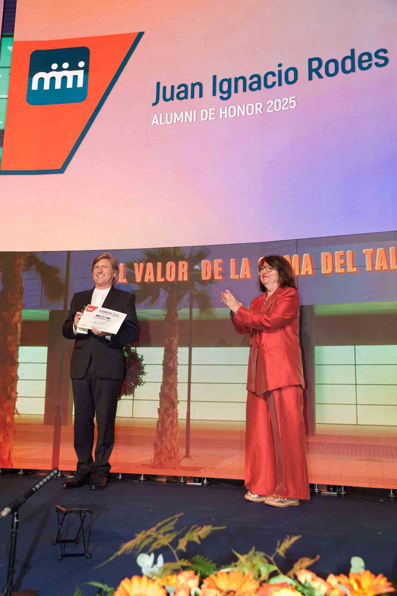 IV edición de la gala "Alumni UA" 2025 en la Universidad de Alicante