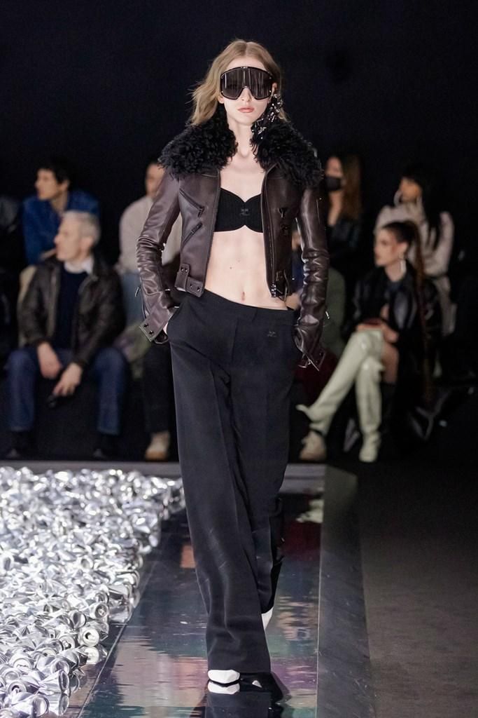 Courreges