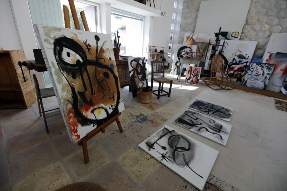 El Taller Sert reabre con 65 reproducciones de la obra de Joan Miró