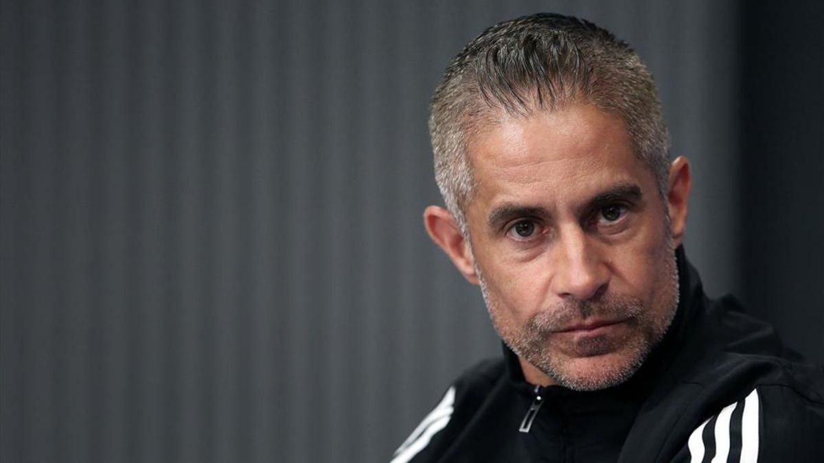 Sylvinho fue cesado como técnico del Lyon tras solo once partidos