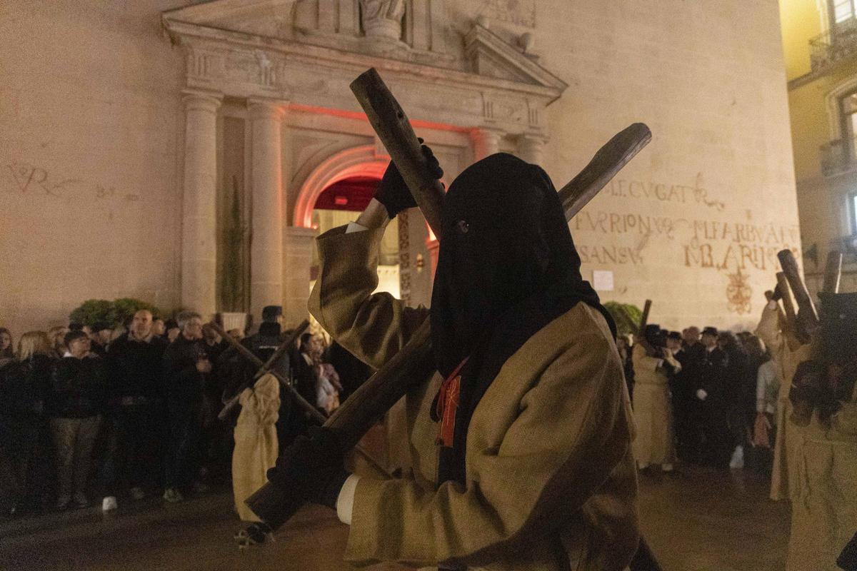 Semana Santa en Alicante 2026: Procesión de la Hermandad Penitencial del Perdón en el Jueves Santo