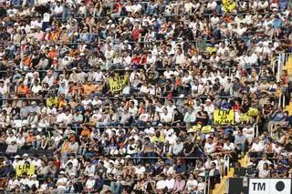 Mestalla para empezar la huida hacia adelante