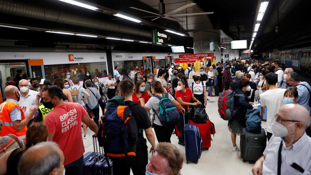 Este jueves la huelga provocó el caos durante toda la jornada en Rodalies.