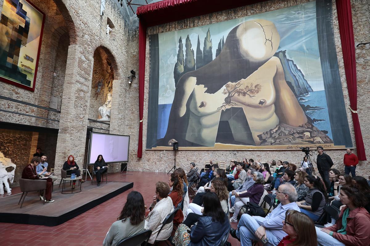 La taula rodona en la que va participar Alejandra Gletz, la setmana passada al Museu Dalí de Figueres.