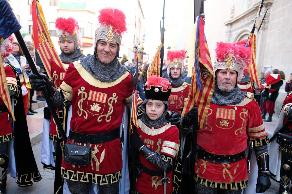 La Entrada y la Retreta abren los Moros y Cristianos de Sax