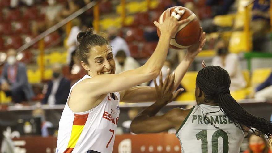 Torneo de selecciones de baloncesto femenino: España - Kenia