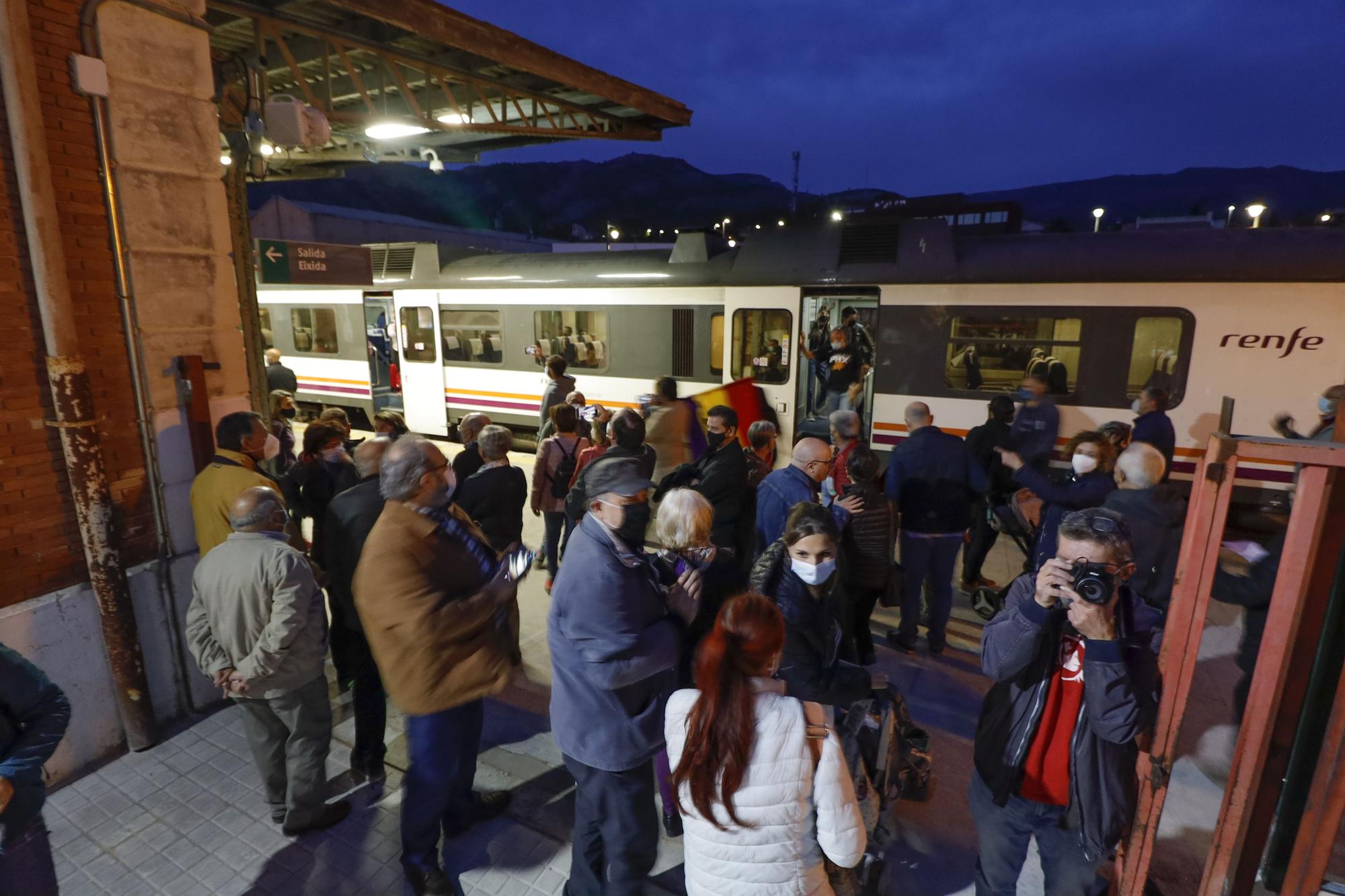 El Ayuntamiento de Alcoy y el PSOE defienden la actuación del Gobierno en la mejora del tren