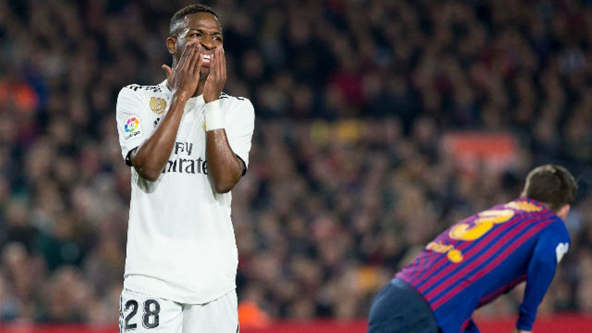 Vinicius mostró su descaro en el Camp Nou... pero sin acierto