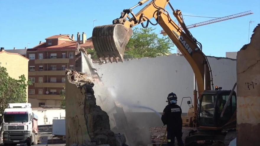 Liberación de la muralla: demolición del edificio Nº2 de la Bajada de San Martín