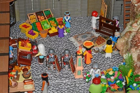Die fantasievolle Playmobil-Krippe lässt sich in Portocolom bestaunen.