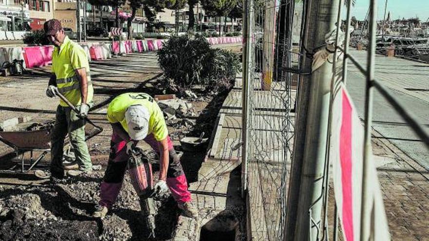 La patronal de constructores lamenta el impacto de los cambios en la obra pública. |