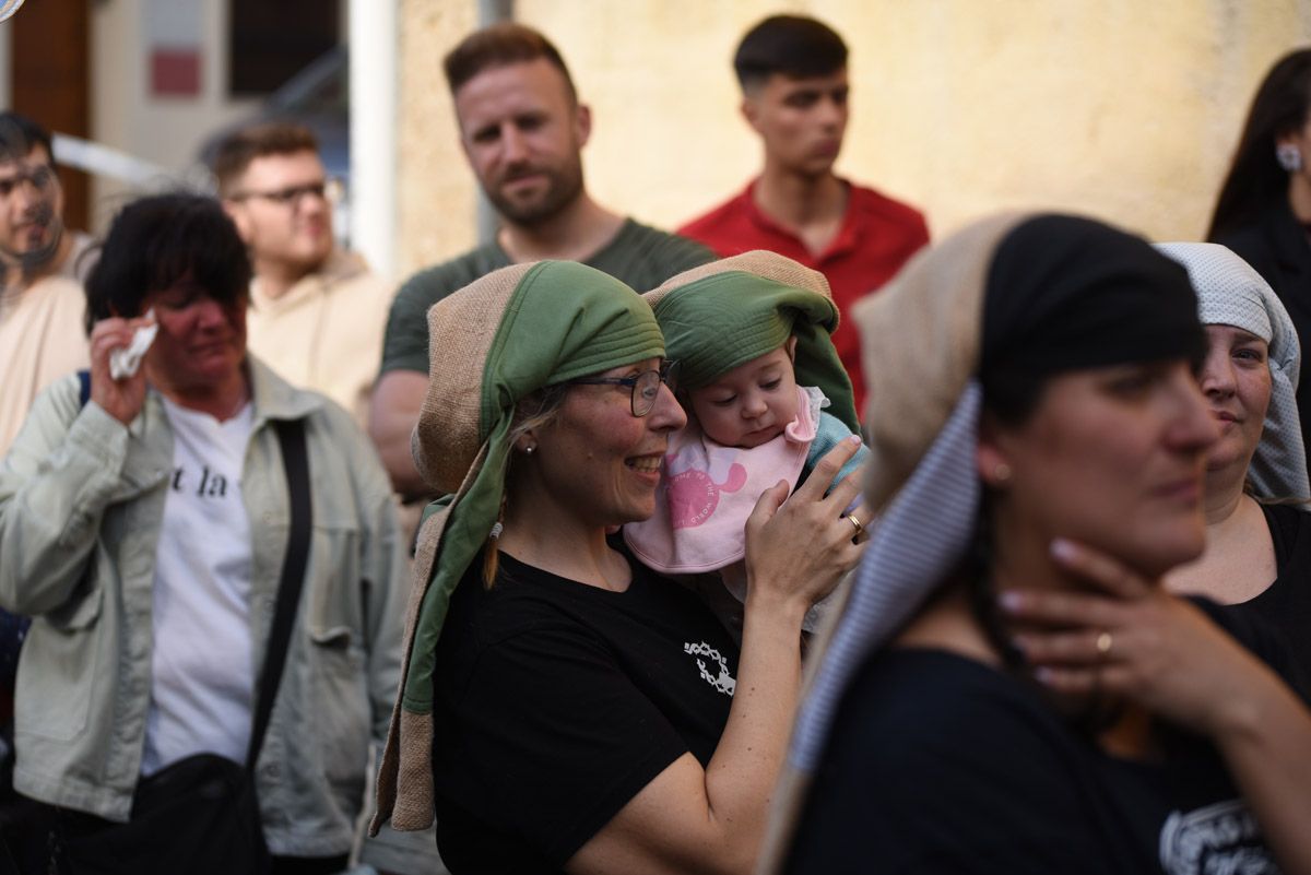 La hermandad del Amor, en imágenes