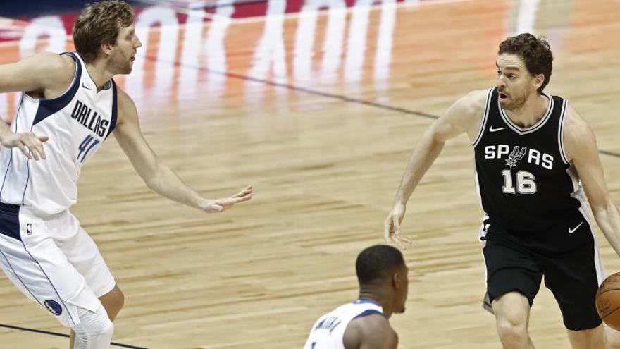 Pau Gasol, durante el partido contra los Maverick Dallas.