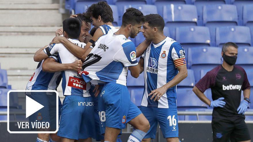 El Espanyol se ilusiona con una victoria sobre un Alavés con uno menos