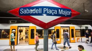 Ferrocarrils muscula las frecuencias de paso y convierte la línea Barcelona-Vallès en un metro
