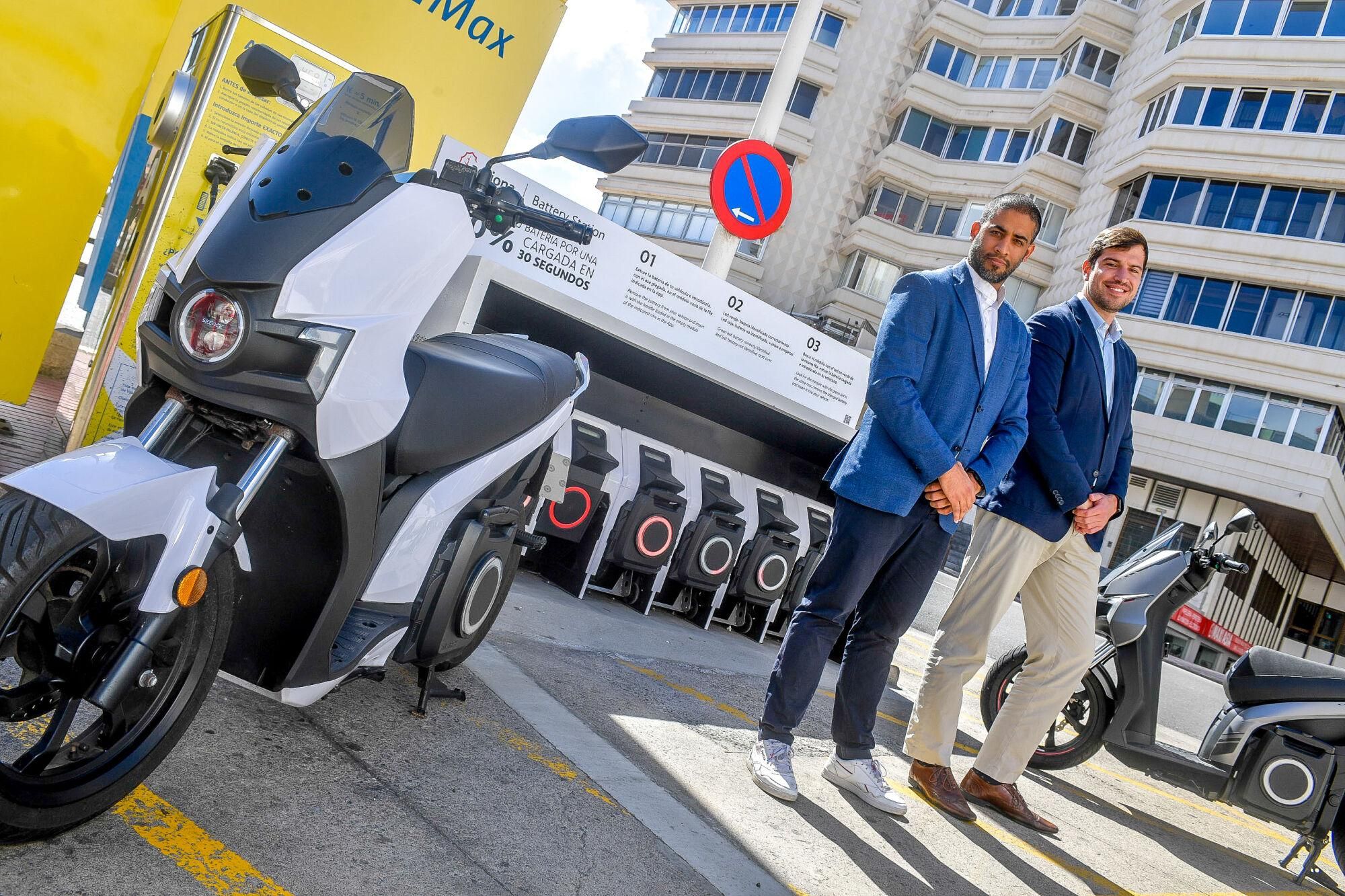 Primera estación de intercambio de baterías para vehículos Silence en Canarias
