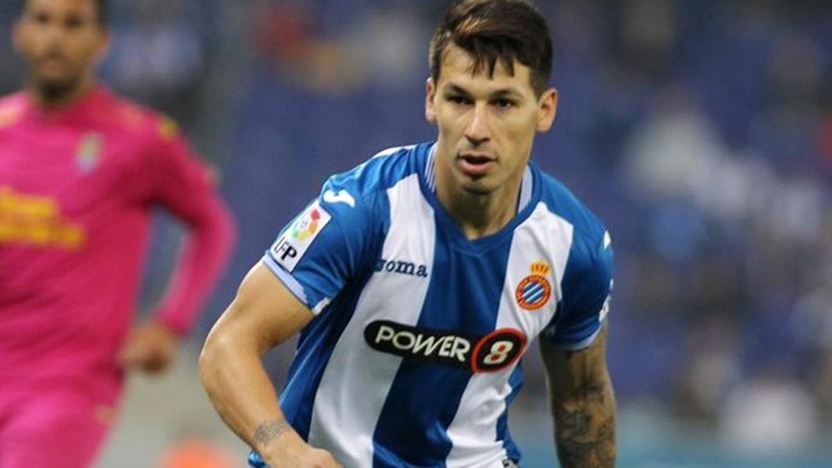 Hernán Pérez apela al carácter y la intensidad para noquear al Sporting