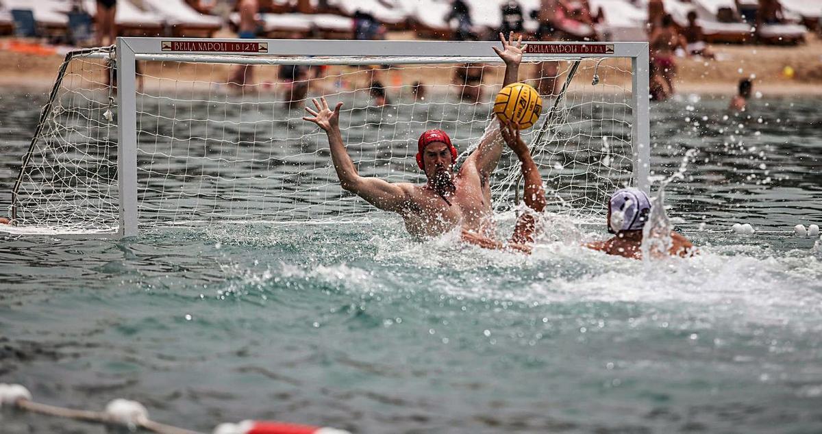 El Beach Polo Sant Josep 2021, en Port des Torrent, los días 3 y 4 de julio | TONI ESCOBAR