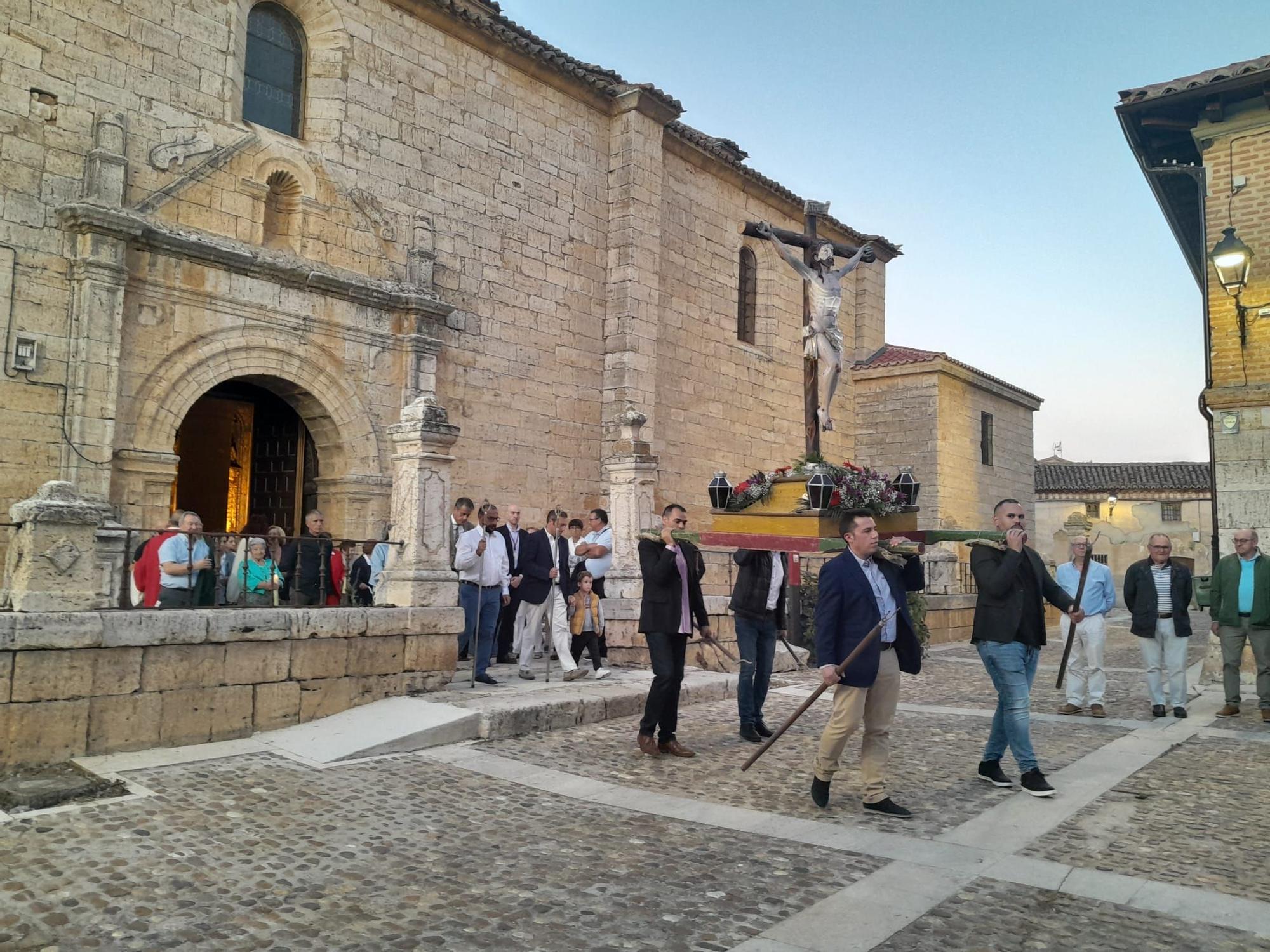 GALERÍA | Tagarabuena celebra la Exaltación de la Cruz