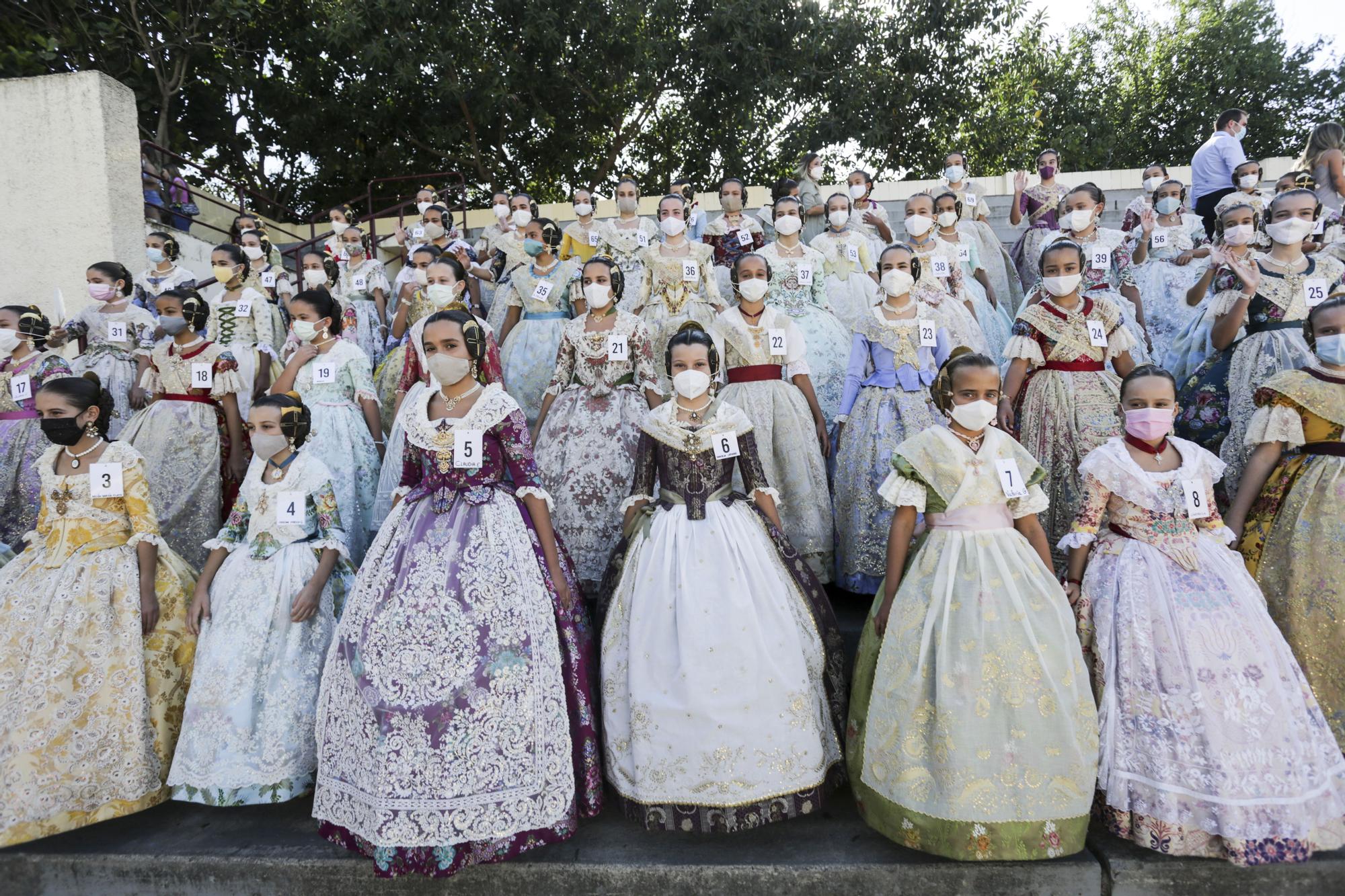 La foto oficial de las aspirantes a fallera mayor infantil de València