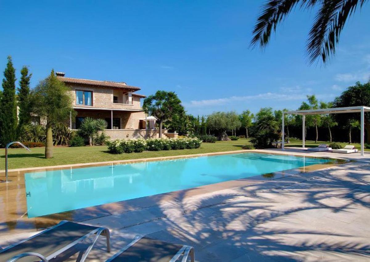 Finca Playa Llenaire – Can Pou in Pollença.