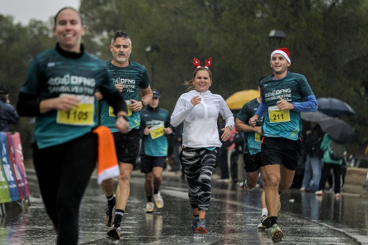 Toni Mercadal Roldán (Joan Comes)  y María del Mar González, fueron los ganadores de la FNG San Silvestre Palma