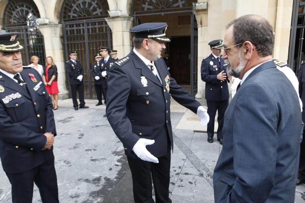 Celebración de la fiesta Policía Nacional en Gijón