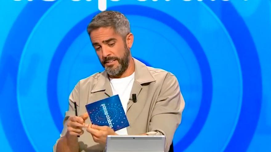 Polémica asturiana por el dibujo de Roberto Leal en Pasapalabra: ¿Melendi o un trasgu?