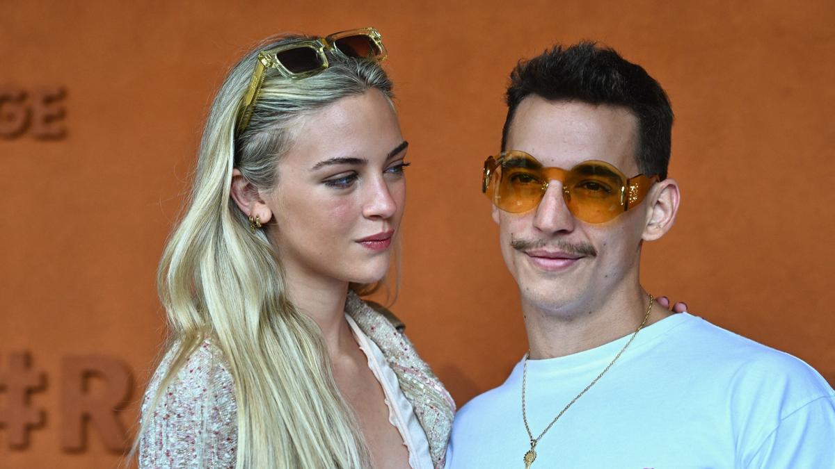 Miguel Herrán se deja ver con su nueva novia y ya se conocen algunos detalles sobre ella