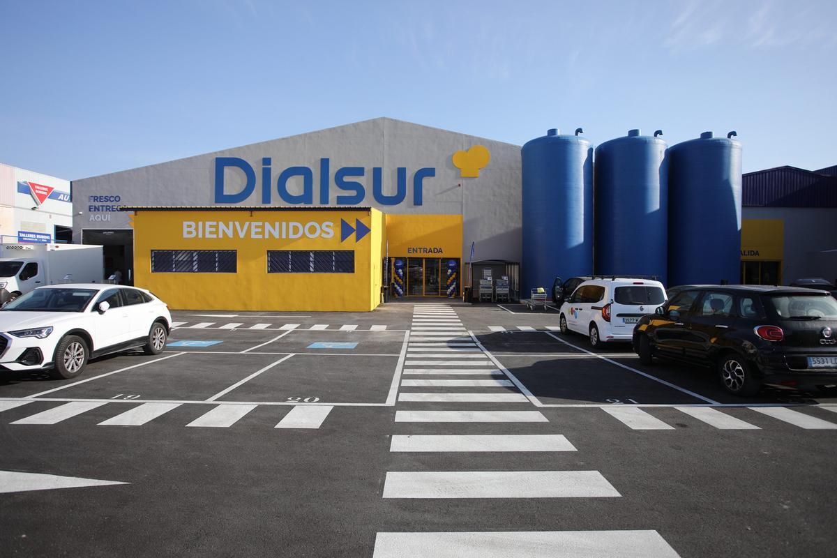 El nuevo establecimiento cuenta con una nave de más de 3.700 m²