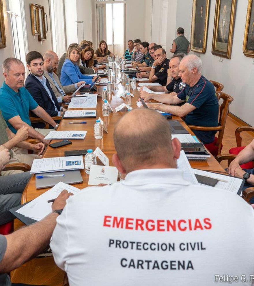 Más taxis y autobuses gratis para facilitar los accesos al festival Rock Imperium de Cartagena