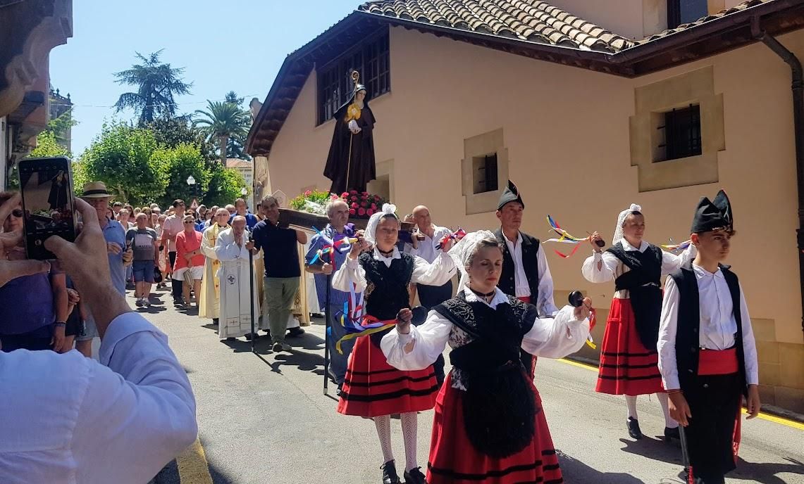 En imágenes: Santa Clara y la tradición recuperada de los cien panecillos